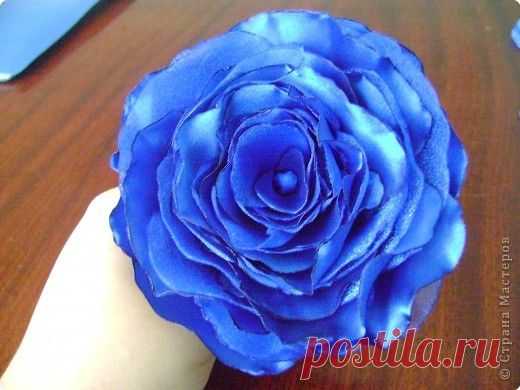 Роза своими руками.