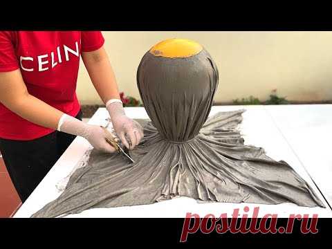 Extremely attractive cement plant pots made from old fabric  - Great ! Garden decoration