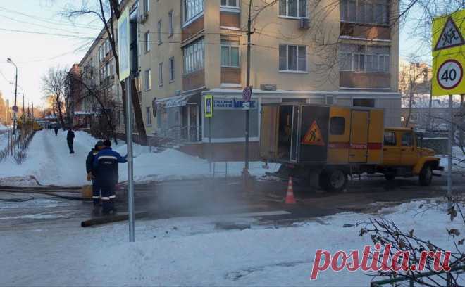 В Липецке 40 многоквартирных домов остались без отопления и горячей воды. В Липецке произошла авария на сетях теплоснабжения, в результате без отопления и горячей воды остались 40 многоквартирных домов.