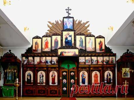 Иконостас храма пр.Серафима Саровского -   Официальный сайт Серафимо-Саровского мужского монастыря. История монастыря