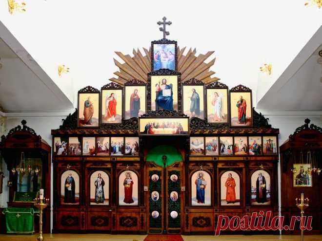 Иконостас храма пр.Серафима Саровского -   Официальный сайт Серафимо-Саровского мужского монастыря. История монастыря