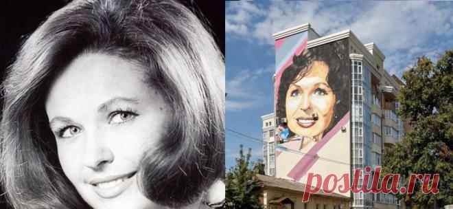 Наталье Фатеевой - 84. Строгая диета и бассейн, отказ от пластики и... от родных. Откровения советской актрисы