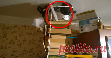 Достали соседи сверху — детишки которые бегают с грохотом и небольшими перерывами на сон и дебильная же мамаша, которая не воспринимает никакие доводы. А по ночам они, судя по всему, держат в спальне ведро, и, извините