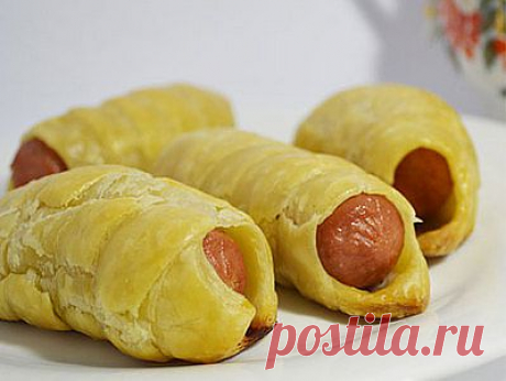 Сосиски в слоеном тесте - рецепт приготовления с фото / COOK-MASTER.RU