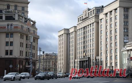 В Думу внесли механизм приостановки запрета террористической организации. Запрет деятельности организации, в том числе иностранной и международной, признанной в РФ террористической, может быть приостановлен по решению суда на основании заявления генпрокурора РФ или его заместителя