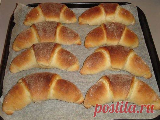 Facebook    РОГАЛИКИ НА КЕФИРЕ ... Нежные мягкие вкус просто потрясающий.
