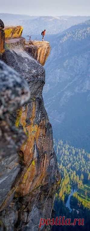 Yosemite National Park, California  | Найдено на сайте freepicturestore.blogspot.com.