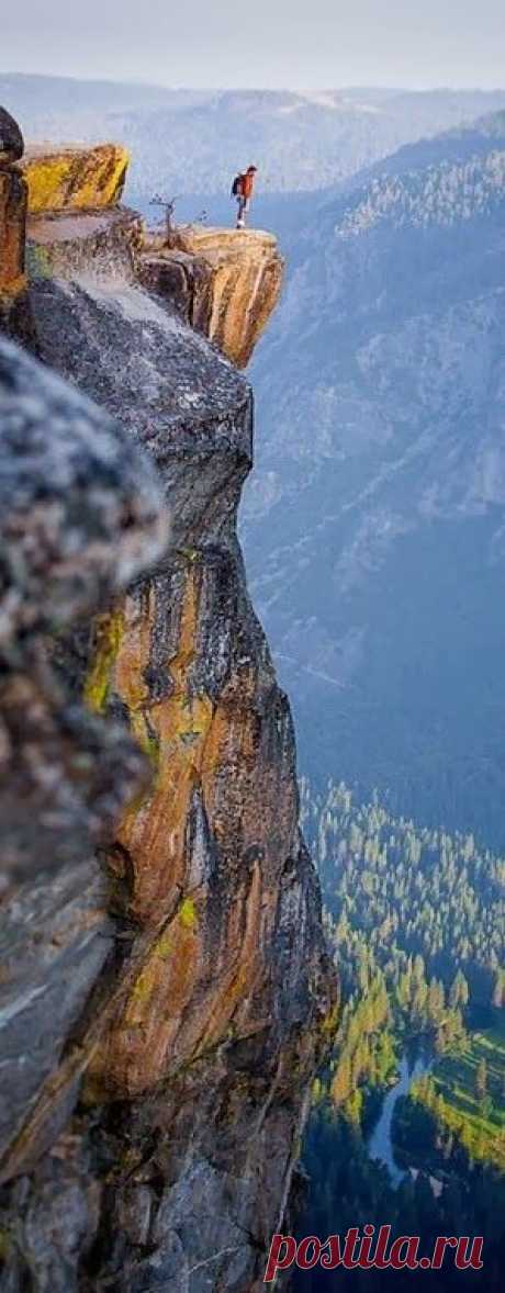 Yosemite National Park, California  | Найдено на сайте freepicturestore.blogspot.com.