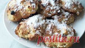 Вкусное и мягкое яблочное печенье с изюмом! рецепт с фотографиями
● Сливочное масло - 55 гр. (размягченное);
● яйцо - 1 шт.;
● сахар - 1/2 чашки;
● коричневый сахар - 1/2 чашки;
● мука - 1,5 чашки;
● сметана - 3 ст.л.;
● разрыхлитель - 1 ч.л;.
● соль - 1/4 ч.л.;
яблоко - 1 крупное;
● изюм - 1/2 чашки (по желанию).