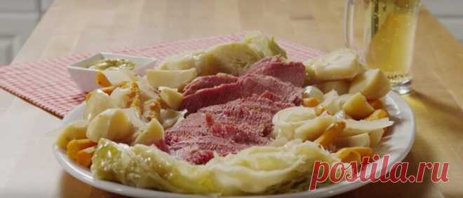 Никогда не пробовала такой вкусной тушеной капусты. Теперь готовлю только так! — Жизнь под Лампой!