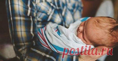 Не слишком сердитесь на своих родителей, — помните, что и они были вами, и вы будете ими.

Марина Цветаева