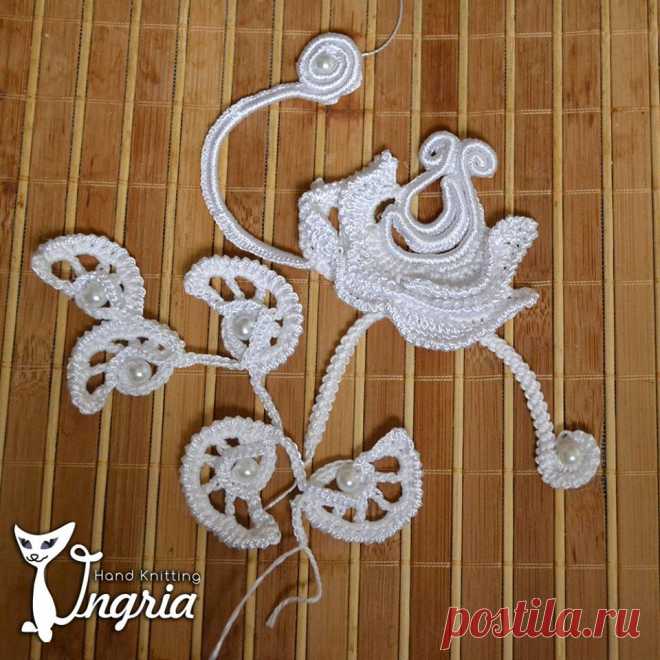 (2) Irish & Bruges Crochet Lace