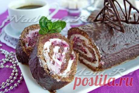 Бисквитный рулет с творожно-сливочным кремом