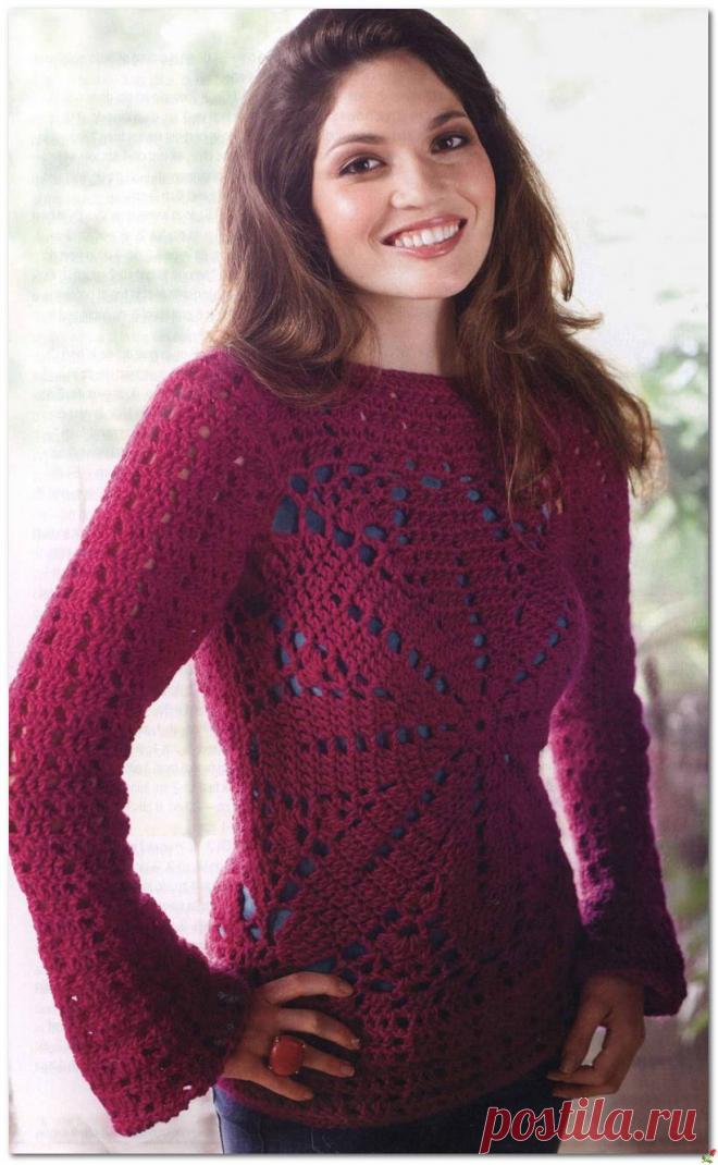 Малиновый пуловер крючком.