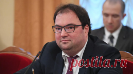 Глава Минцифры считает, что умные колонки смогут заменить «Госуслуги». Глава Минцифры России Максут Шадаев выразил мнение, что умные колонки с голосовым управлением в будущем могут заменить портал госуслуг. Читать далее