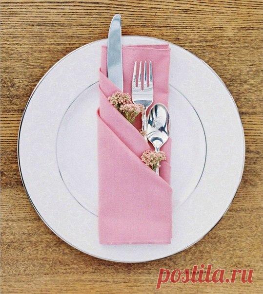 Салфетки, сложенные в виде трех кармашков, очень простой и красивый способ сервировки праздничного стола / Живой лёд глобальных вопросов