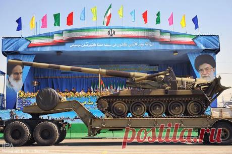 Военный парад в Иране (40 фото) | Чёрт побери Сильные военный порад в Иране. Гроза и мощь!В 1979 году в Иране произошла Исламская революция под предводительством аятоллы Хомейни, в ходе которой была свергнута монархия и провозглашена исламская республика. С тех пор эта страна является серьезным очагом напряженности в регионе. Во время своего правления президент США Джордж Буш-младший провозгласил Иран государством “Оси зла”, а его непрекращающиеся попытки обогащения урана ...