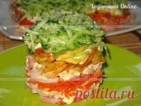 Обалденный слоеный салат с курицей и картофелем | Хозяин и Хозяюшка