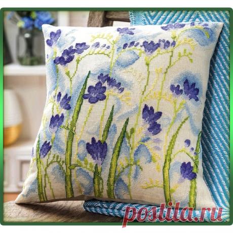 #Подушки@clubrucodelnic
#Цветы@clubrucodelnic
Freesia cushion

Схема  Жмите на картинку