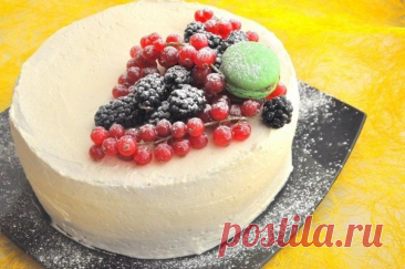 Торт "Дуэт" Ингредиенты (форма 22-23 см):Мука — 180 гВода — 120 млМасло растительное — 90 млРазрыхлитель — 1 ч. л.Ванилин — 15 гЯйца — 6 шт.Желтки — 4 шт.Сахар — 180 гСоль — 1 щепоткаВинный камень (или лимонная кислота) — 0,25 ч. л.Какао...