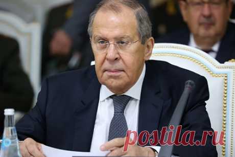 Глава МИД Франции рассказал о планах встретиться с Лавровым. Глава МИД Франции Жан-Ив Ле Дриан рассказал о планах встретиться с российским коллегой Сергеем Лавровым на полях Генассамблеи ООН. «Я планирую двустороннюю встречу с моим российским коллегой Сергеем Лавровым», — сообщил Ле Дриан. В частности, он намерен обсудить с Лавровым Иран, Ливию, Афганистан и Украину.
