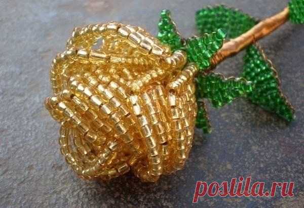Роза из бисера)