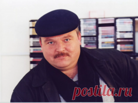 ОХОТА НА ВОЛКОВ. «Лента.ру» продолжает цикл публикаций о самых известных организованных преступных группировках 90-х. В предыдущей статье речь шла о грозной Солнцевской ОПГ, водившей дружбу с итальянскими мафиози и колумбийским наркокартелем. В отличие от солнцевских с их склонностью к народной дипломатии, тверская ОПГ «Волки» вошла в историю 90-х как одна из самых кровожадных. То, чем занимались «Волки», можно на