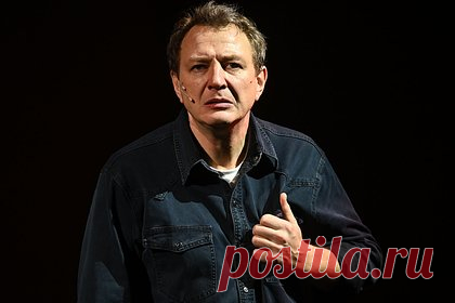 Ведущий «Битвы экстрасенсов» раскрыл главную сложность проекта. Ведущий программы «Битва экстрасенсов» на канале ТНТ Марат Башаров рассказал о главной сложности проекта для него. «Моя главная сложность — в каждой программе сталкиваться с горем, бедами, с которыми к нам обращаются люди», — признался актер. Он подчеркнул, что пропускает через себя эмоции героев.