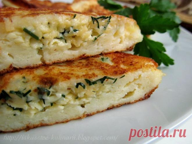 Постигая искусство кулинарии... : Оладьи в стиле «Хачапури»