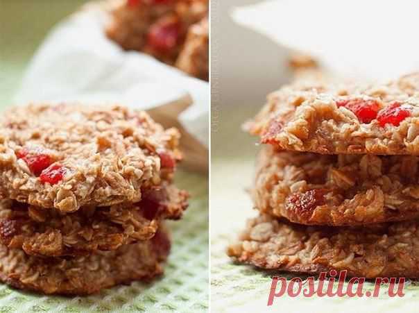 Овсяные фитнес-печеньки с клубникой | Готовим вместе