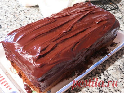 Шоколадный торт на темном пиве