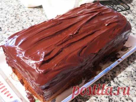 Шоколадный торт на темном пиве