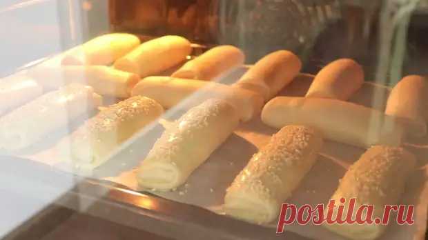 Пирожки с капустой (Капустники): тонкое, рассыпчатое тесто и начинка из квашеной или свежей капусты, постный рецепт - Будет вкусно - Медиаплатформа МирТесен