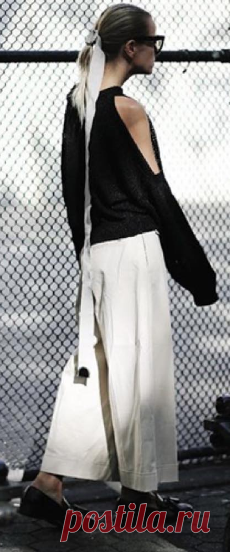 Designers Remix в Instagram: «@celineaagaard_ in Flynn Sweater - a first glimpse of SS17 during NYFW #designersremixss17 #angelvalley #collection #ss17 #firstglimpse…» • Instagram