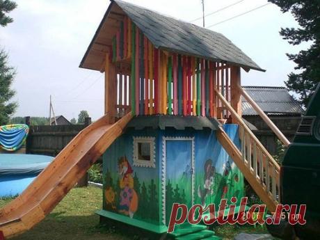 Самодельные детские домики.