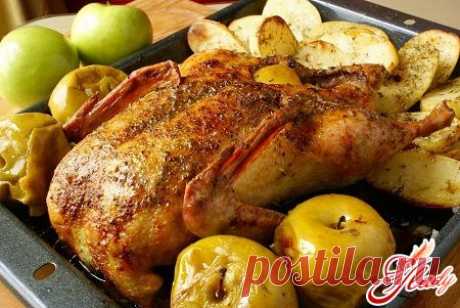 Утка с яблоками и картошкой: простое и вкусное блюдо для праздника