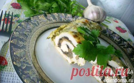 Рулетики из куриной грудки, запеченные под сметанно-чесночным соусом | Кулинарные рецепты от «Едим дома!»