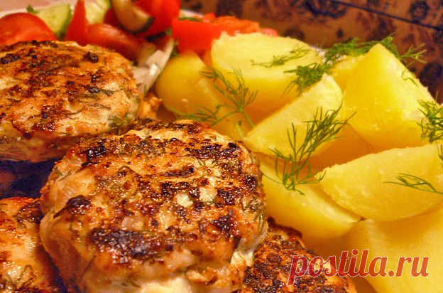 Рубленые котлеты из куриных грудок, филе - Вкусные идеи Рубленые котлеты из куриных грудок (филе) — это простое и быстрое блюдо, приготовление которого не займет много времени. Из этой нежной части курочки