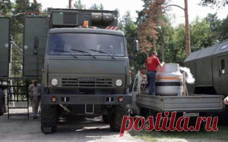 В Серпухове во время учений Военной академии РВСН был представлен уникальный мобильный комплекс «Каскадёр», долгое время находившийся под грифом «секретно». Аппаратура комплекса позволяет получать компоненты ракетного топлива из воздуха, сообщает Российская газета со ссылкой на замдиректора компании «НПО Гелиймаш» Юрия Дмитриева.