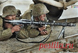 Немецкий язык, словарный запас 🇩🇪

Полезнве короткие фразы: 

vor hier (фоа хиа) - отсюда 

von oben (фон обен) - сверху 

vor vornherein (фоа форнхерайн) - с самого начала 

vor allem (фоа аллем) - прежде всего 

vor kurzem (фоа курцем) - недавно

auf einmal (айф айн маль) - вдруг 

aufs neue (ауфс ное) - снова 

bis auf (бис ауф) - вплоть до 

bis heute (бис хойте) - до сегодняшнего дня

bis zu (бис цу) - до 

je nach (йе нах) - в зависимости от чего-либо; смотря по; 
...