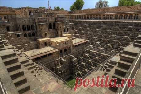 Колодец Чанд Баори, история, описание, фотогалерея