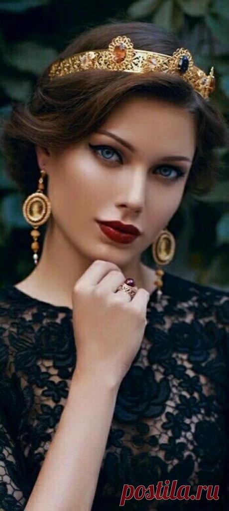 (37) Pinterest