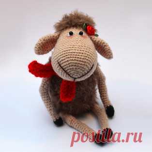 Овечка Агата амигуруми. Схемы и описания для вязания игрушек крючком! Бесплатный мастер-класс от Rewda (Irina Vollmann) по вязанию овечки по имени Агата. Высота вязаной крючком игрушки примерно 12 см в положении сидя. Дл…