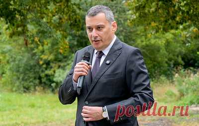 Хинштейн представил программу из 10 пунктов по развитию Курской области. Среди основных направлений развития региона врио губернатора выделил, в частности, борьбу с коррупцией, восстановление приграничных территорий и привлечение инвестиций