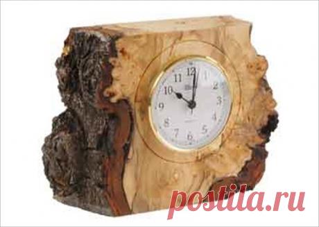 ЧАСЫ ИЗ СПИЛА ДЕРЕВА СВОИМИ РУКАМИ Оригинальные часы из натуральных материалов в качестве полезного декоративного элемента собственного дома вы можете сделать своими руками. Этот процесс весьма прост и особых навыков работы с деревом или инструментами вам не потребуется. Как именно их изготовить, смотрите в пошаговой инструкции.

М