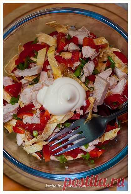 Салат легкий, с курятиной