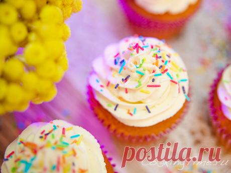 Ванильные Капкейки - ванильные кексы с нежным кремом - Vanilla Cupcakes