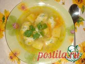 Куриный суп с клецками из муки