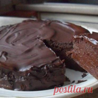 Шоколадный торт без муки, масла, маргарина, сахара