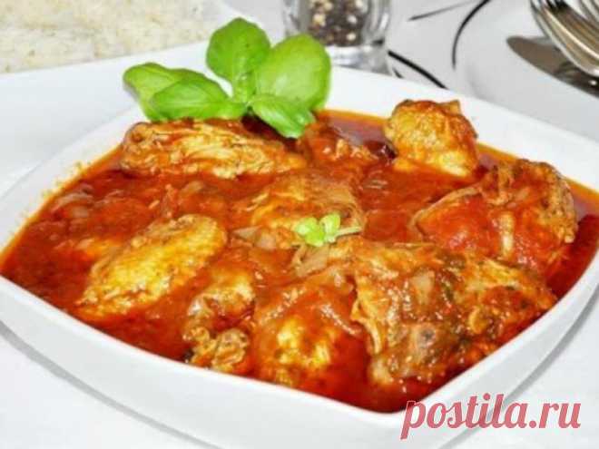 Рецепт дня: Чахохбили от Сосо Павлиашвили Сосо Павлиашвили решил поделиться с читателями Sobesednik.ru рецептом чахохбили – жемчужины грузинской кухни